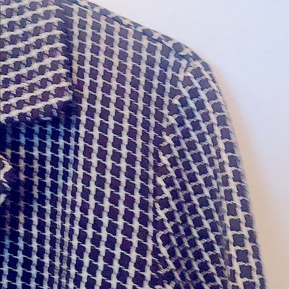 Jacket - Picture 3 of 6